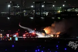 羽田机场撞机原因初步查明，民航史上最大空难也是因它引起！美国仅去年就发生过19起严重事故图片