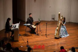 千年箜篌焕新声，胡奕炫独奏音乐会长沙音乐厅上演图片