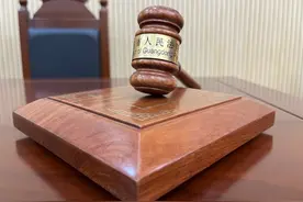 低层住户不交加装电梯费能使用电梯吗？法院判了图片