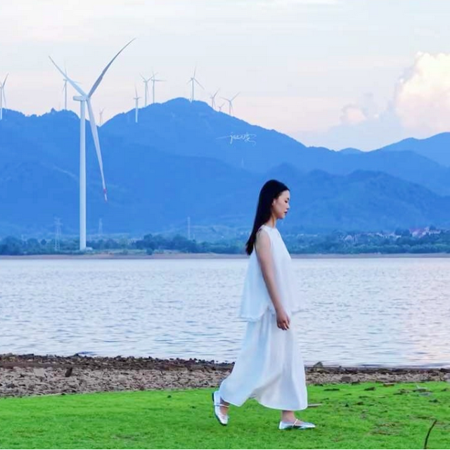 藏不住了！新干这片"赛里木湖蓝"太美了