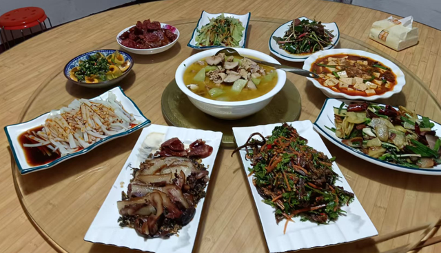 青睐绵阳 ‖ 马角秋日限定！解锁脆柿打卡新玩法，一日逛吃采摘攻略速领→