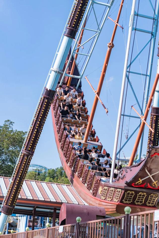 森林雪国今日开业！户外玩真雪就到高明！