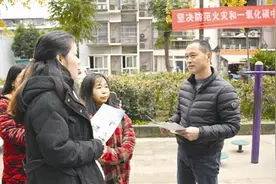 激流中救人的“砸车侠”焦哥：“2025年，我还是专注群众身边事”图片