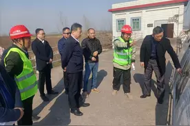 邓勇副局长陪同市领导调研督导海口湖河湖长制工作图片