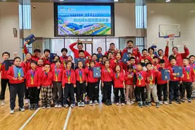 基层之声丨“十佳托管”为职工家庭解“忧”——高新区群团工作部开展职工子女寒假关爱活动图片