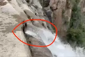 河南云台天瀑源头被发现是水管，属于“欺骗游客”吗？律师解读图片