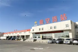 空运首飞！万斤“宁夏苹果”飘香贵阳，探索“宁夏好品”的诗和远方图片