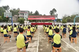 培养体育后备人才，苏炳添速度挑战赛系列活动公益进校园图片