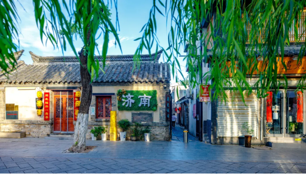 济南这6条必打卡美食街，本地人喜欢，明星也爱逛！
