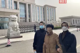 男子出海蹊跷身亡女儿悬赏50万追凶，涉事船长出庭应诉，辩称“撞船不足以致死”图片