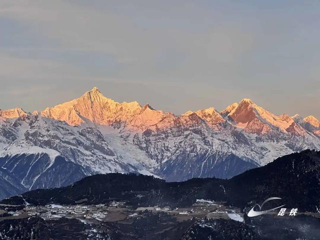 冬日游香格里拉,邂逅雪域浪漫