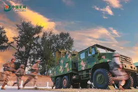 新春走军营丨“智能演兵场”实现一网同训图片