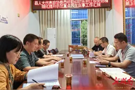 江华公路建设养护中心：人大代表、政协委员监督检查重点民生实事工程图片