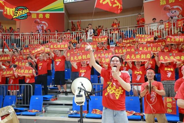 《中国国家地理》重磅推荐 | 探秘中国东部的菌物秘境