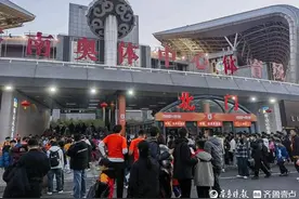 4万余人的“奔赴”！“赛事热”为何带火“泉城游”？图片