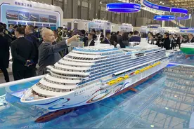 “爱达·魔都号”海景舱内部长什么样？这个展上有1:1舱室可体验图片