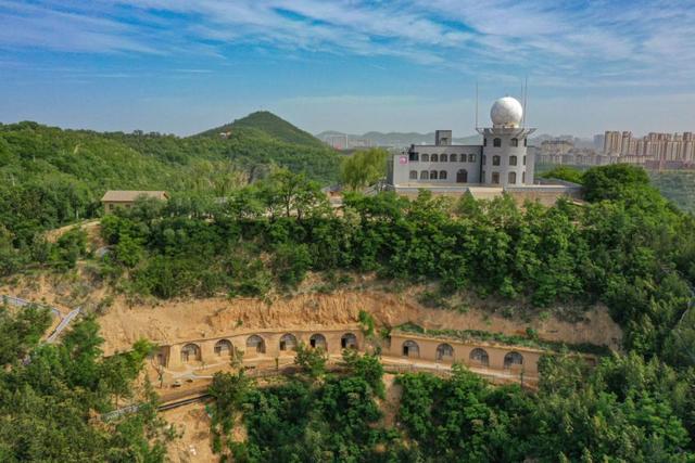文旅新探丨在延安清凉山，探访窑洞里的“气象博物馆”