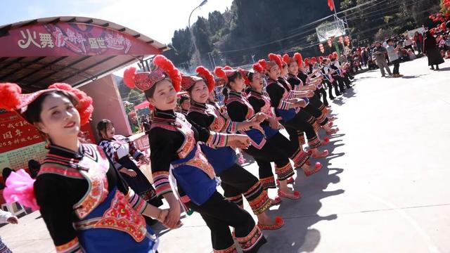 【春风十里 昆明有你】首场群众性文化活动西山开场 邀您一起嗨翻大墨雨村！