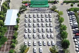公安交警开设周末驾考专场 为高考学子开辟绿色通道图片