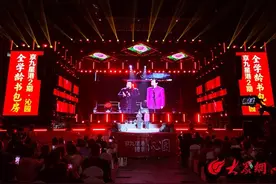 “牡丹花开 笑迎您来” 相声名家齐聚中国牡丹之都图片