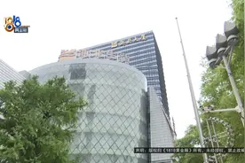 1000多买的鞋子，在店里放了一年，当事人：当草鞋穿也不会这样子图片