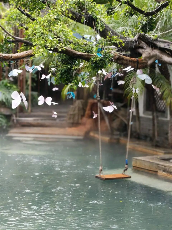 【早安云南·云游】一池温泉藏山野！这个冬天，快来云南赴一场温柔之约！