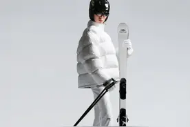 巴黎世家滑雪系列上新，Huda Beauty又有新色眼影盘｜是日美好事物图片