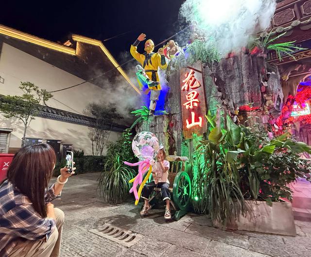 春城夜宴进化论③｜官渡古镇越“夜”越精彩