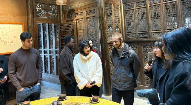 国际青年“踏趣浙江·行走中国”传播行动四川行圆满收官