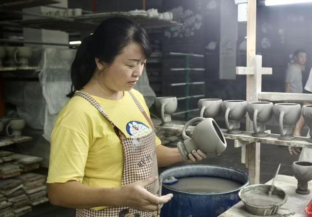 活力中国调研行∣德化顺美陶瓷文化世界：让千年瓷韵焕发新活力