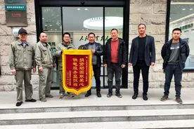 供电部门帮扶特困户获好评图片