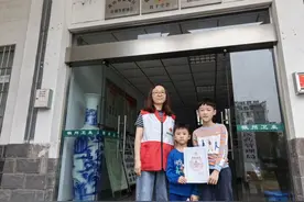 黄山市徽州区：“小善举”传递“大爱心”图片