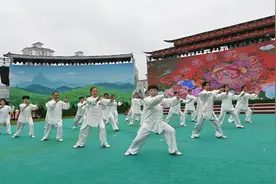 信阳市十大群众文化活动暨惠民文化节启动 信阳民歌会获奖作品揭晓并颁奖图片