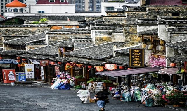 铜仁古城：千年文脉绘新景，文旅融合促振兴