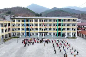 保康：多彩课间运动 助力学生成长图片