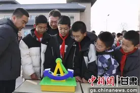 瓜州：科普零距离点亮科学梦图片