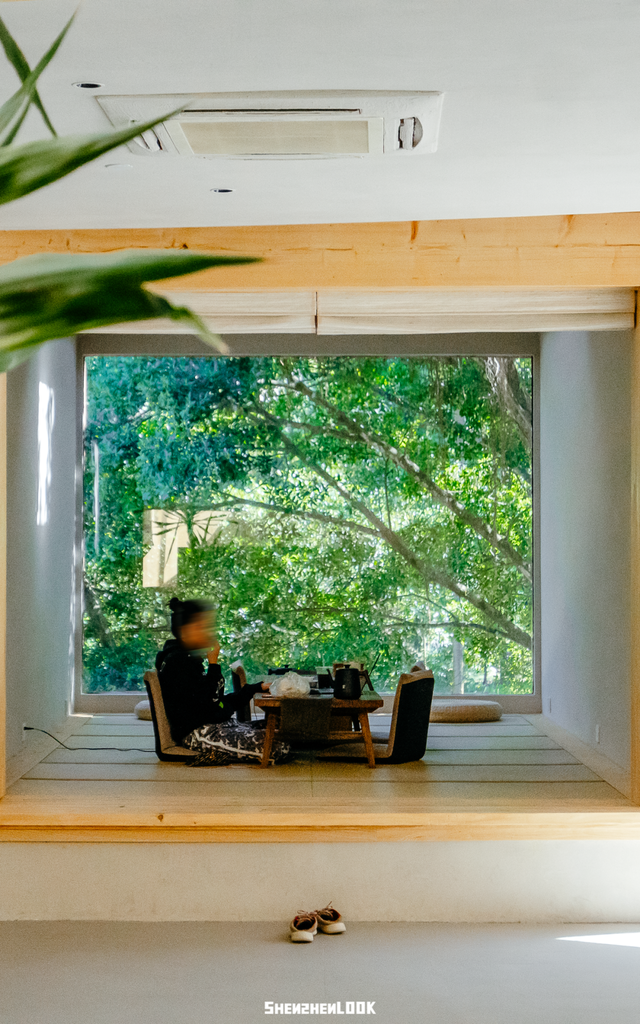 开在公园里的玻璃书房 · 深圳新安静空间