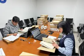 西城区金融街街道2.0版政务服务流动站开启图片
