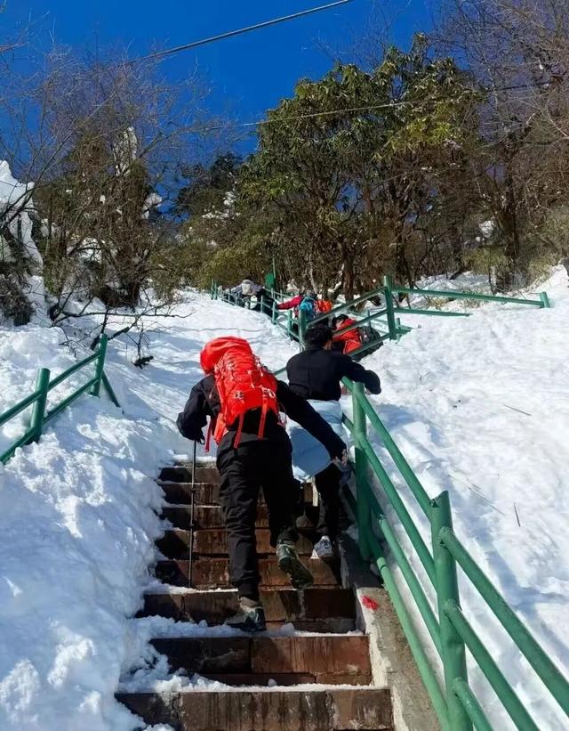 找到啦！瓦屋山徒步真正的魅力！