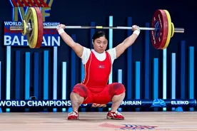 举重世锦赛中国队再夺三银一铜图片