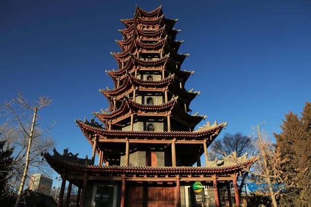 ​【祁连山下是我家】张掖：木塔沐晨光