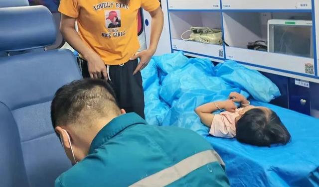 湖南新邵突然失踪的2岁女孩平安找到，当地公安：在距离家1公里外的山林石缝中发现