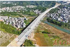阳信高速（高州段）全线半幅贯通图片