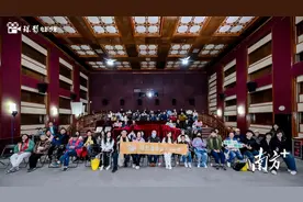 电影版《七十二家房客》对当下创作有何启示？珠影打造电影沙龙重温经典图片