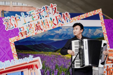 旋转！跳跃！新疆塔城地区在沪 “快闪” 推广，盛邀上海市民游客探索“油画塔城 草原圣地”
