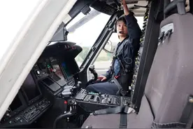 全国唯二！女机长在连云港图片