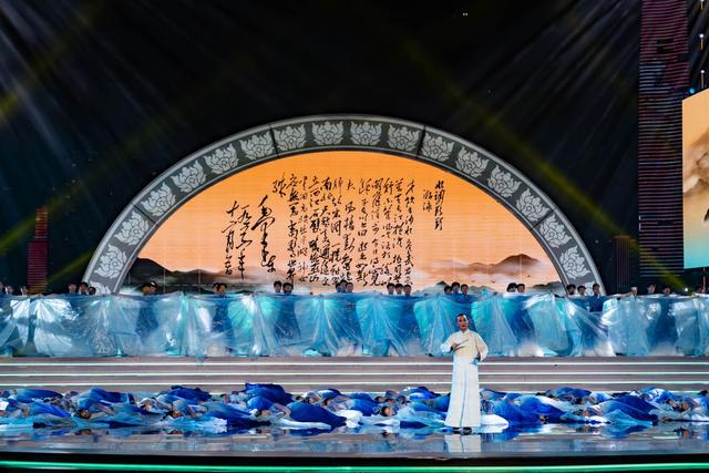 文化中国行丨一条大江，万里情长