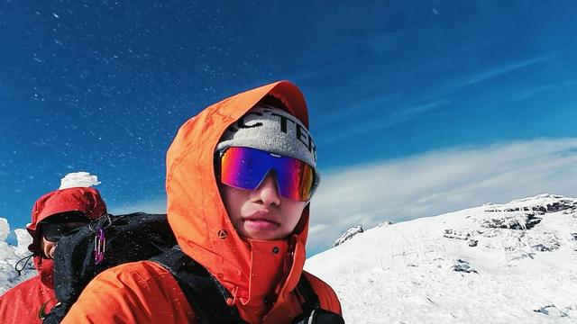 登山赋予的“向上”之道融入我的成长肌理丨五年一瞬