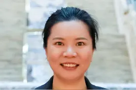 破解"屏幕困局"  两会代表建言未成年人网络保护新路径图片