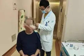 警惕！14岁男孩课堂上秒睡，医院一查竟然是这种罕见病……图片